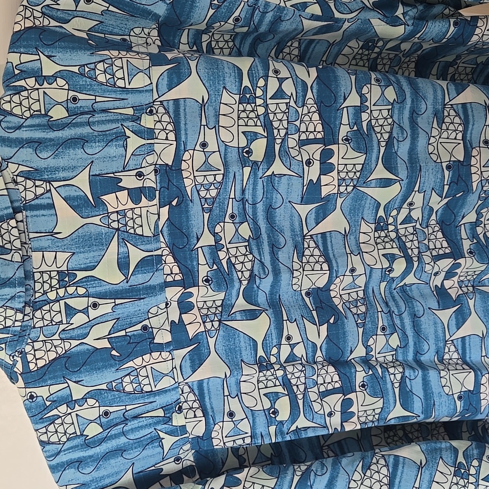 Tommy Bahama Tropical Fish Short Sleeve Shirt - Picture 12 of 12